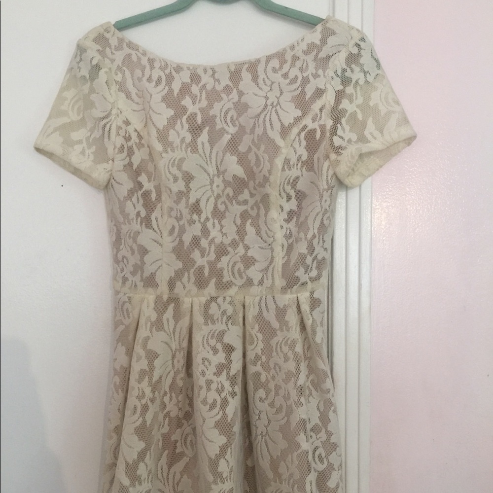 Cream lace boutique dress